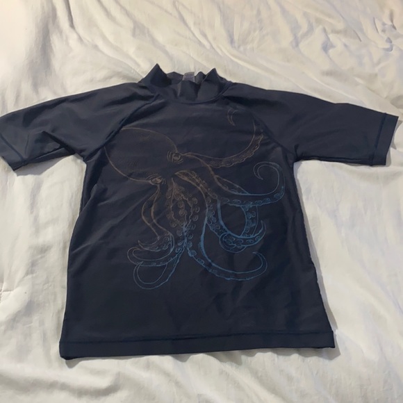 Cherokee Boys swim shirt M 8/10 - Picture 1 of 2